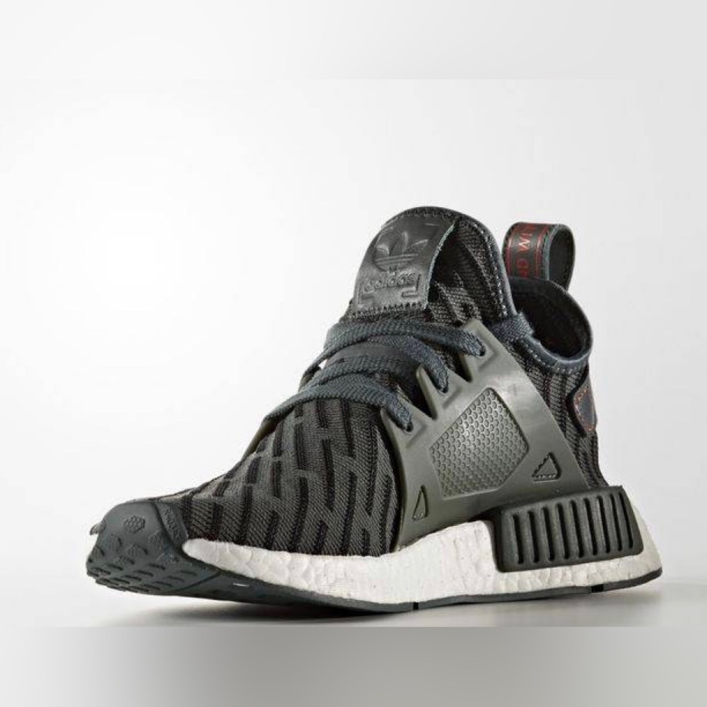 Adidas Women's NMD XR1‎ Primeknit Ivy Shoes Sz 6.5